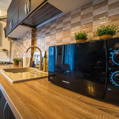 Ferienwohnung Apartament Mamaia Sat Năvodari Exterior foto