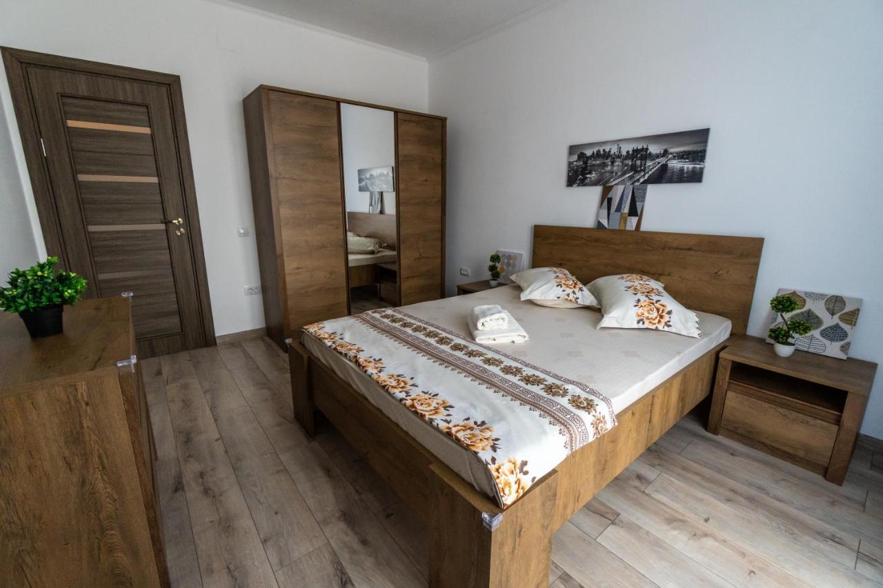Ferienwohnung Apartament Mamaia Sat Năvodari Exterior foto