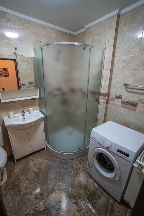 Ferienwohnung Apartament Mamaia Sat Năvodari Exterior foto